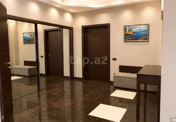 3 otaqlı mənzil , Bakı