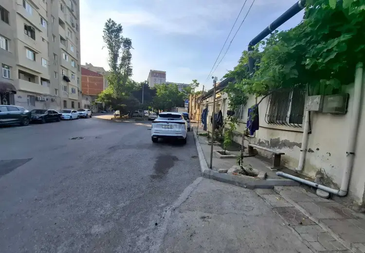280 m² Obyekt / Ofis Satılır, Montin qəs., Nərimanov, Bakı
