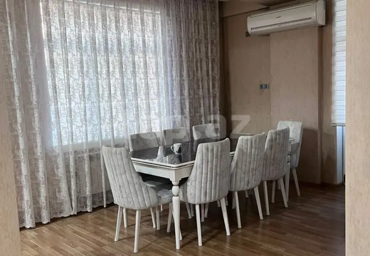 3 otaqlı mənzil , Bakı
