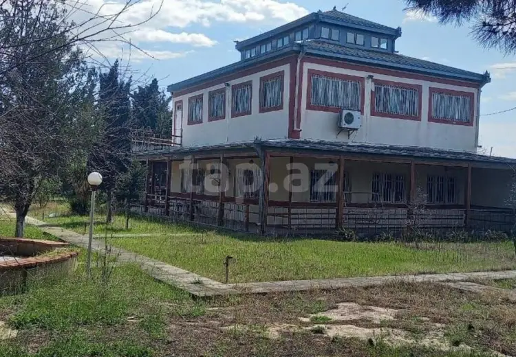 7 otaqlı mənzil , Bakı