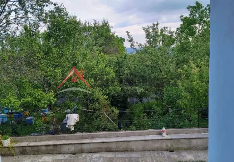 2 otaqlı mənzil Satılır, Şamaxı