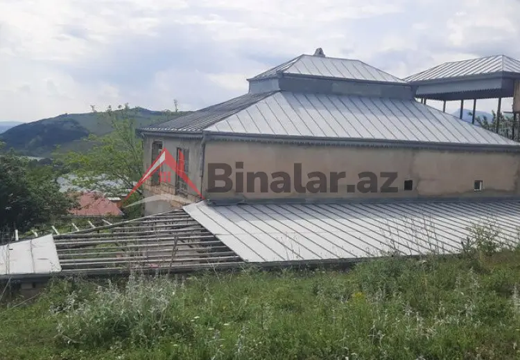 5 otaqlı mənzil Satılır, Şamaxı