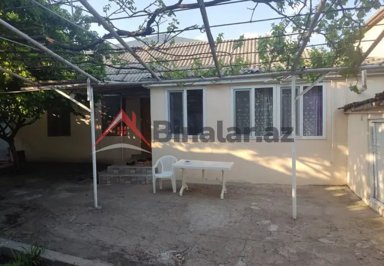 4 otaqlı mənzil Satılır, Şamaxı