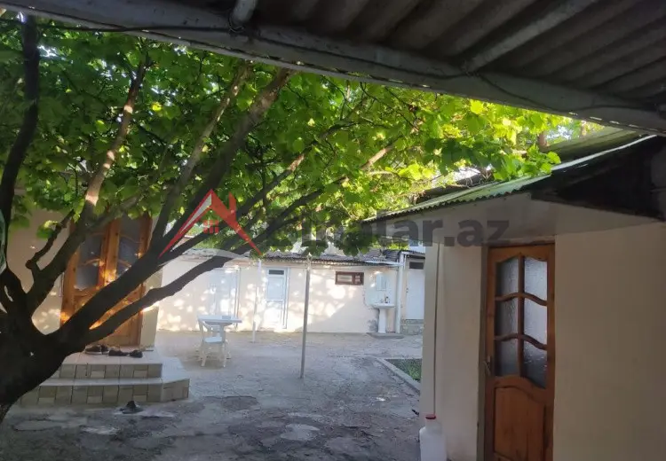 4 otaqlı mənzil Satılır, Şamaxı