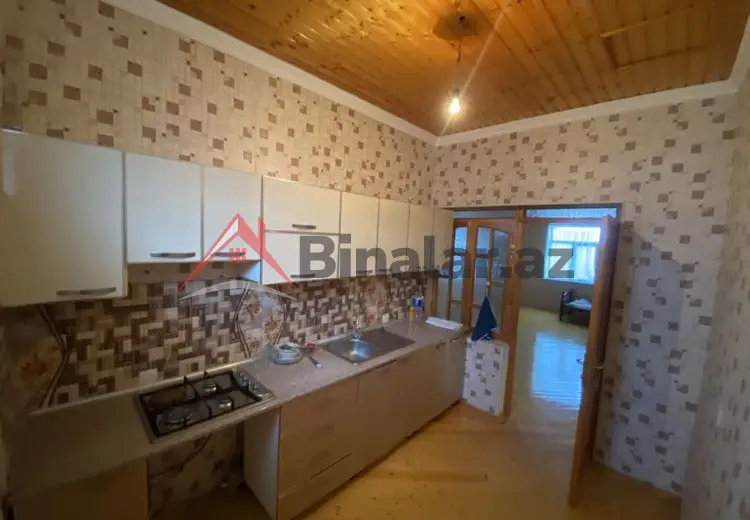 3 otaqlı mənzil Satılır, Şamaxı