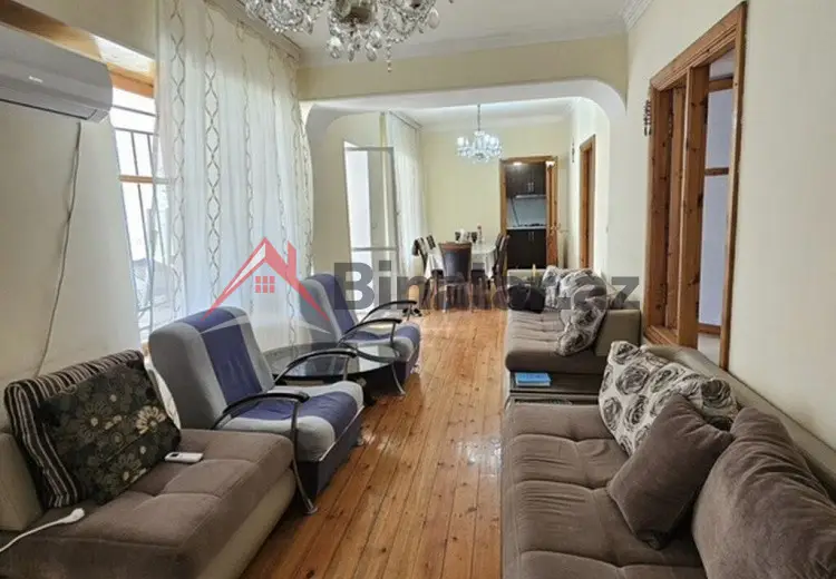 4 otaqlı mənzil Satılır, Bakı