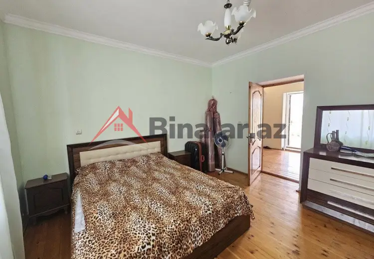 4 otaqlı mənzil Satılır, Bakı
