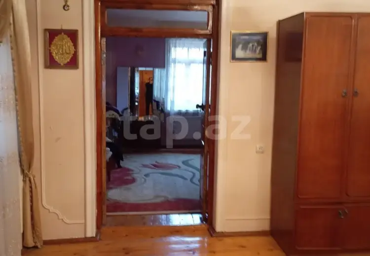 4 otaqlı mənzil , Gəncə