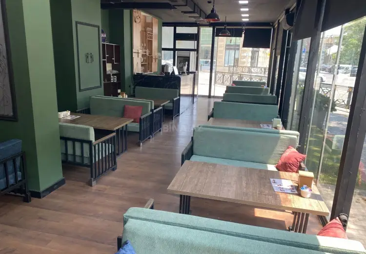 250 m² Obyekt / Ofis Kirayə (aylıq), Sahil qəs., Nəsimi, Bakı