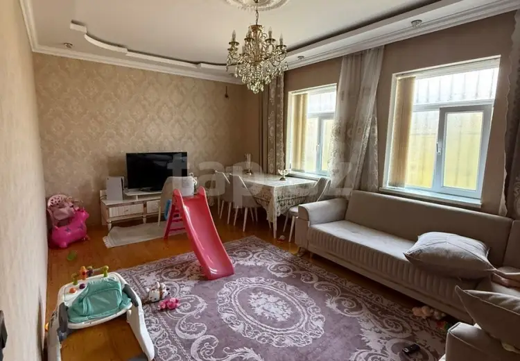 5 otaqlı mənzil , Bakı
