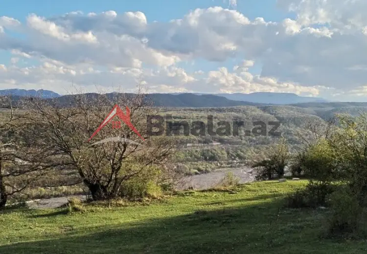 100 sot Torpaq Satılır, Quba