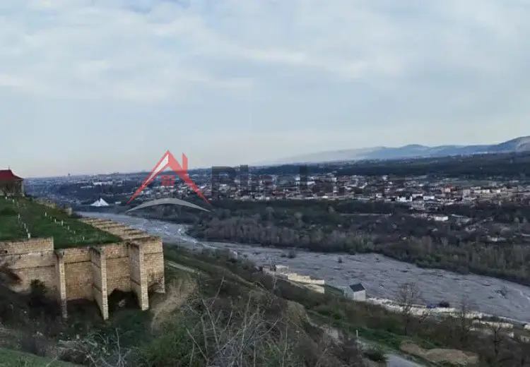 100 sot Torpaq Satılır, Quba