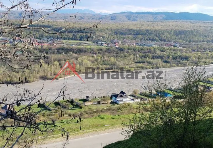 100 sot Torpaq Satılır, Quba