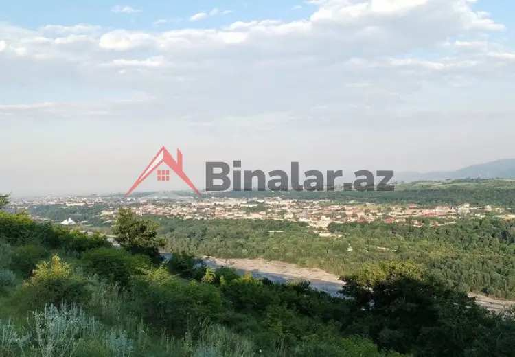 100 sot Torpaq Satılır, Quba