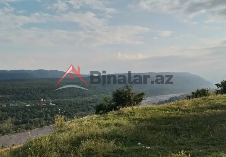 100 sot Torpaq Satılır, Quba