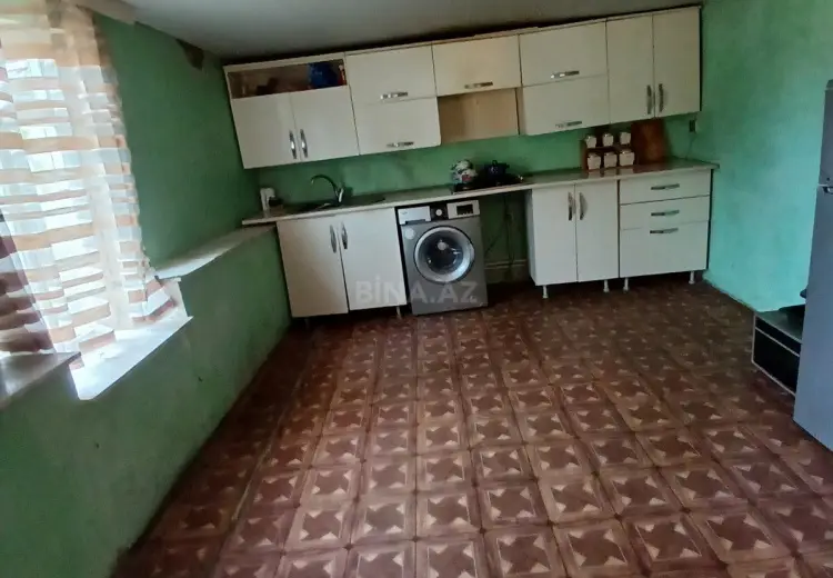 4 otaqlı mənzil Satılır, Şamaxı