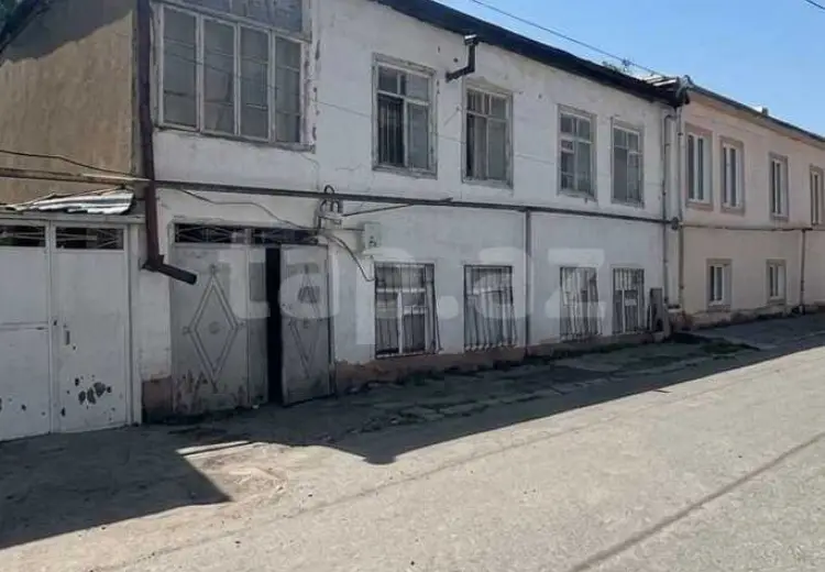 7 otaqlı mənzil , Quba