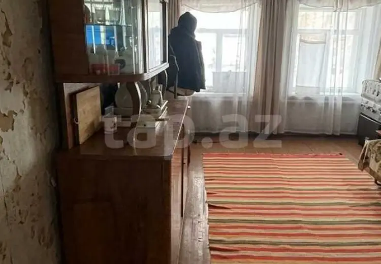 7 otaqlı mənzil , Quba