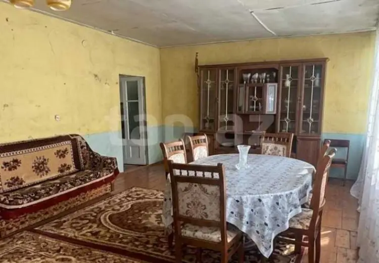 7 otaqlı mənzil , Quba