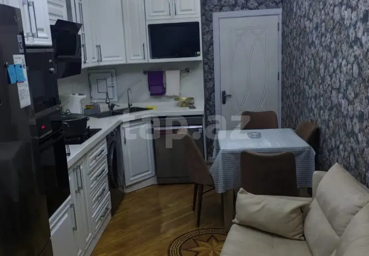 3 otaqlı mənzil , Xırdalan