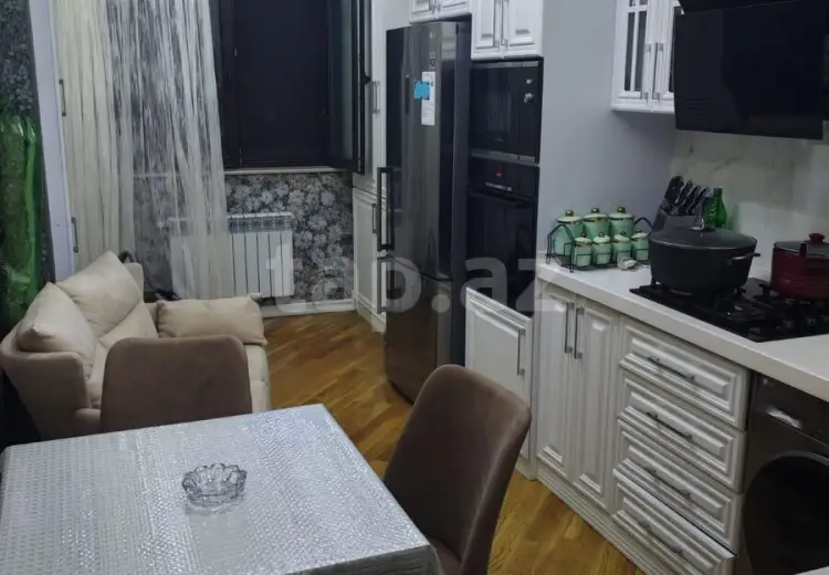 3 otaqlı mənzil , Xırdalan