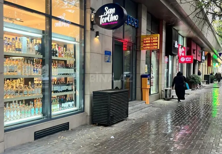 560 m² Obyekt / Ofis Satılır, Nərimanov, Bakı