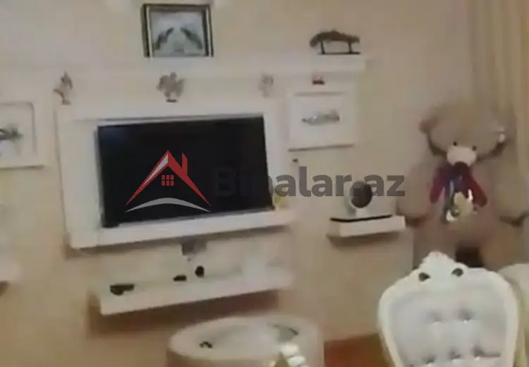 3 otaqlı mənzil Satılır, Şəmkir