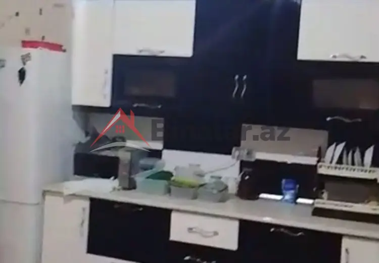 3 otaqlı mənzil Satılır, Şəmkir