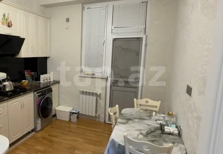 3 otaqlı mənzil , Xırdalan