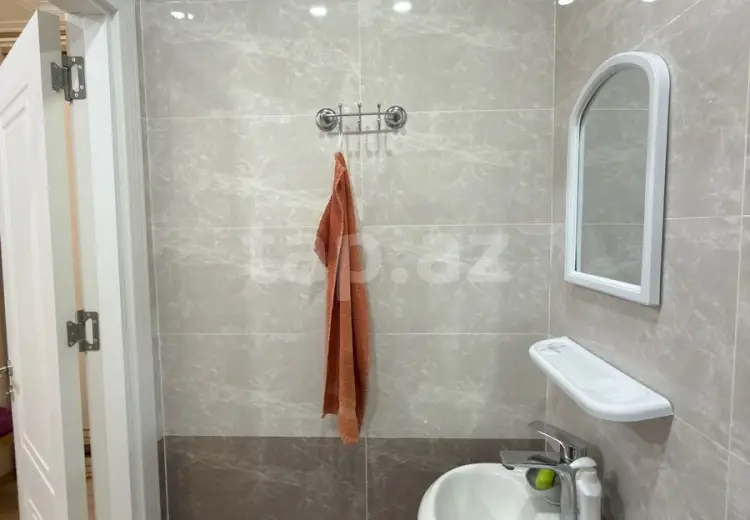 3 otaqlı mənzil , Xırdalan