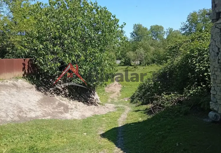 38 sot Torpaq Satılır, Oğuz