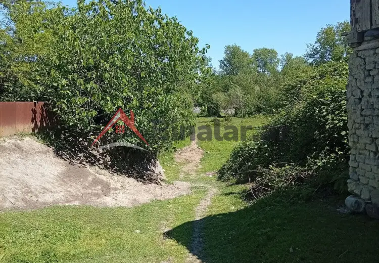 38 sot Torpaq Satılır, Oğuz