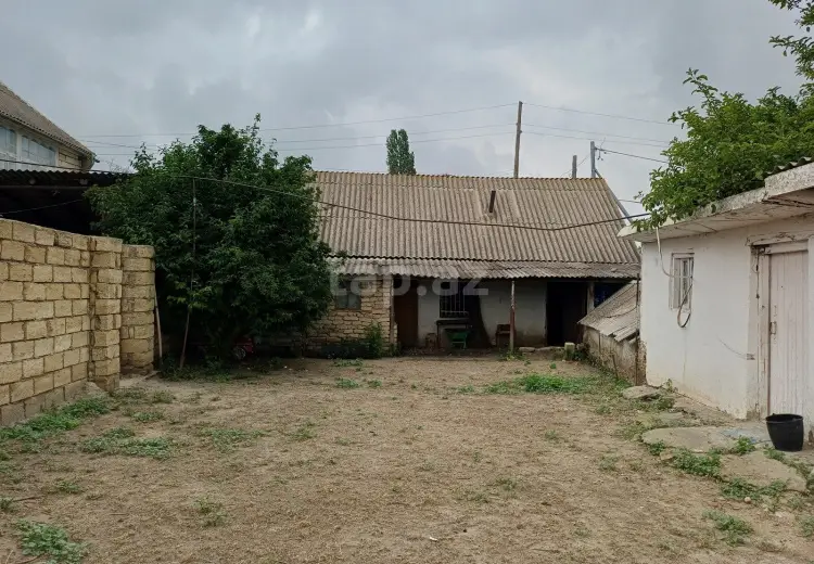 8 otaqlı mənzil , Gədəbəy