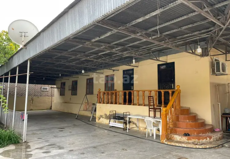 6 otaqlı mənzil , Bakı