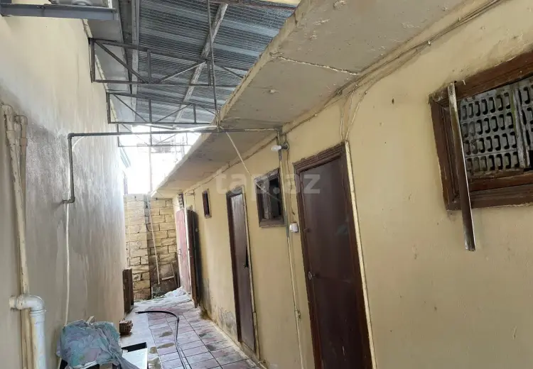 6 otaqlı mənzil , Bakı
