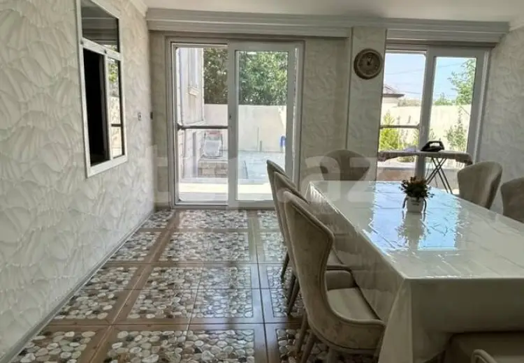 9 otaqlı mənzil , Sumqayıt