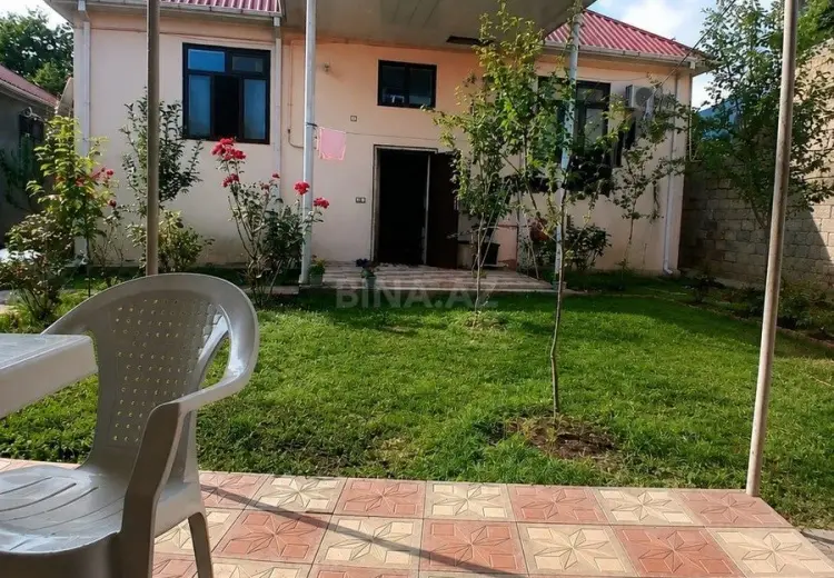 4 otaqlı mənzil Satılır, Qəbələ