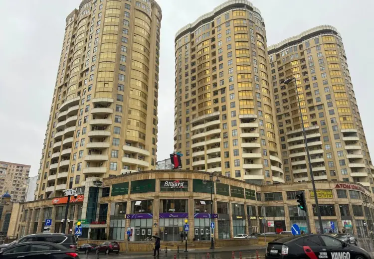 225 m² Obyekt / Ofis Kirayə (aylıq), Yasamal, Bakı