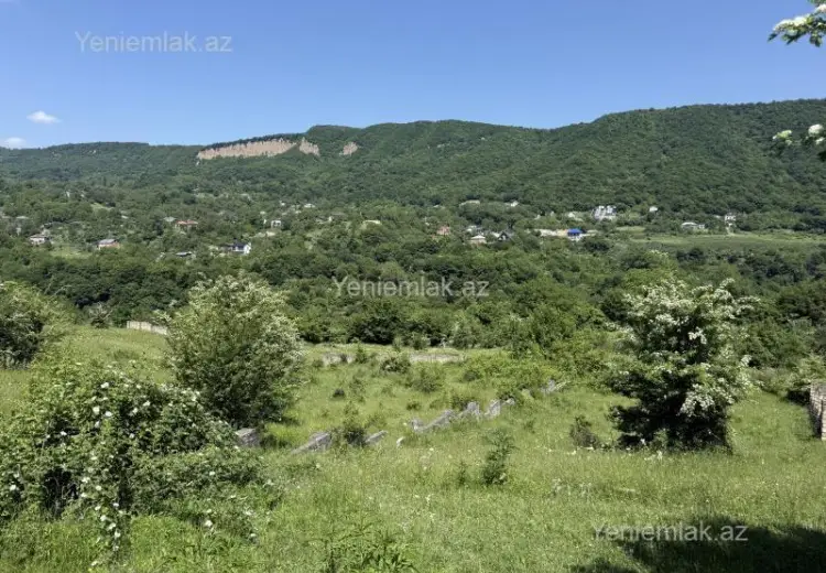 44 sot Torpaq Satılır, Quba