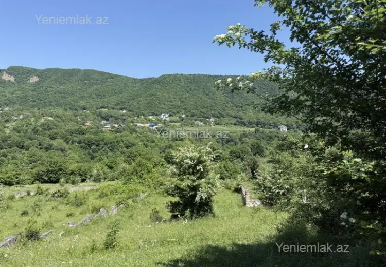 44 sot Torpaq Satılır, Quba
