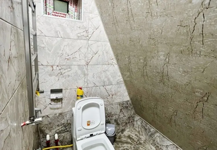 3 otaqlı mənzil Satılır, Quba