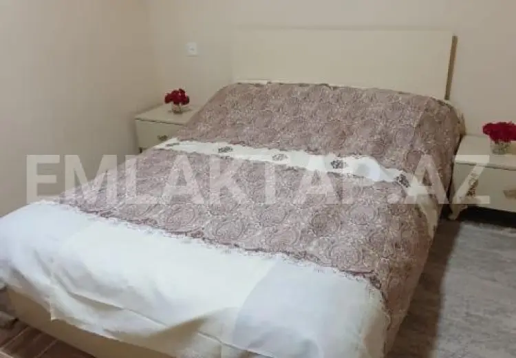 4 otaqlı mənzil Satılır, Şamaxı