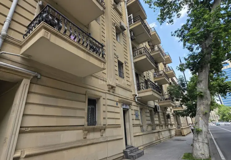 2 otaqlı mənzil Kirayə (aylıq), Sahil qəs., Səbail, Bakı