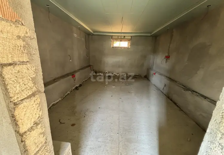 8 otaqlı mənzil , Göyçay