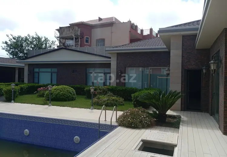 20 otaqlı mənzil , Bakı
