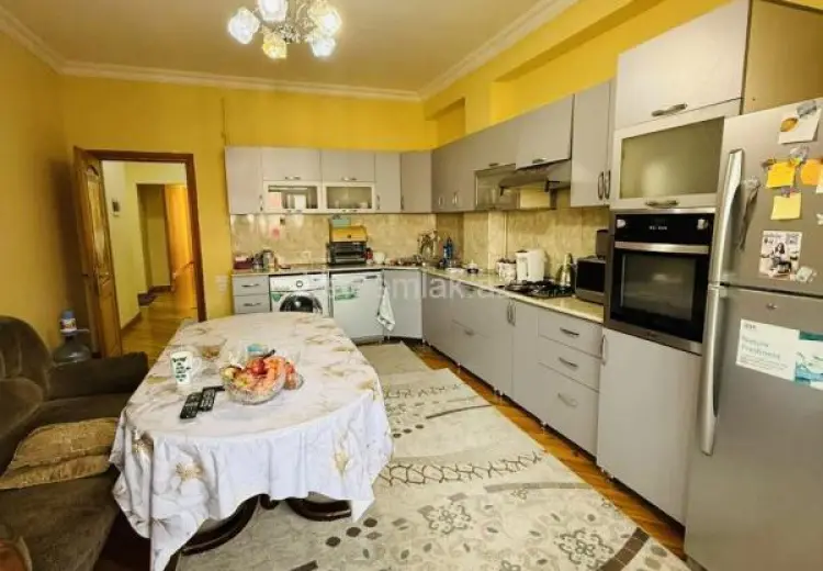 4 otaqlı mənzil Satılır, 8-ci kilometr, Nizami, Bakı