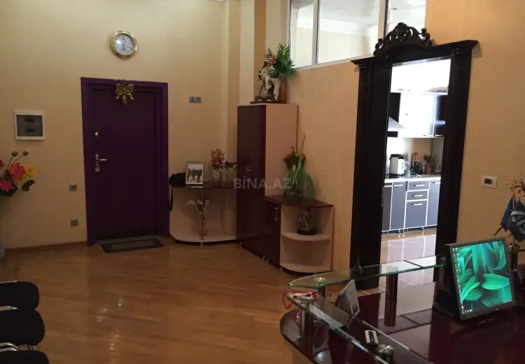 391 m² Obyekt / Ofis Kirayə (aylıq), Nərimanov, Bakı