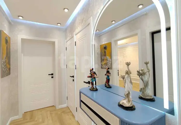 3 otaqlı mənzil , Bakı