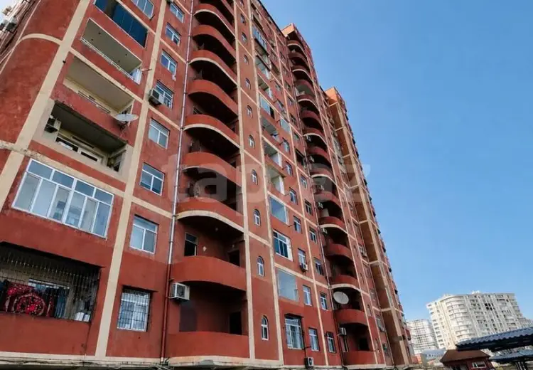4 otaqlı mənzil , Bakı