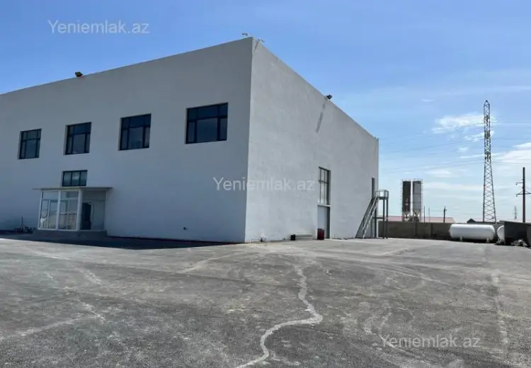 2500 m² Obyekt / Ofis Satılır, Sumqayıt şəh., Sumqayıt
